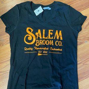 SALEM MA Witch  TShirt ,  Salem Broom Company , v neck bella shirt XL   NWT